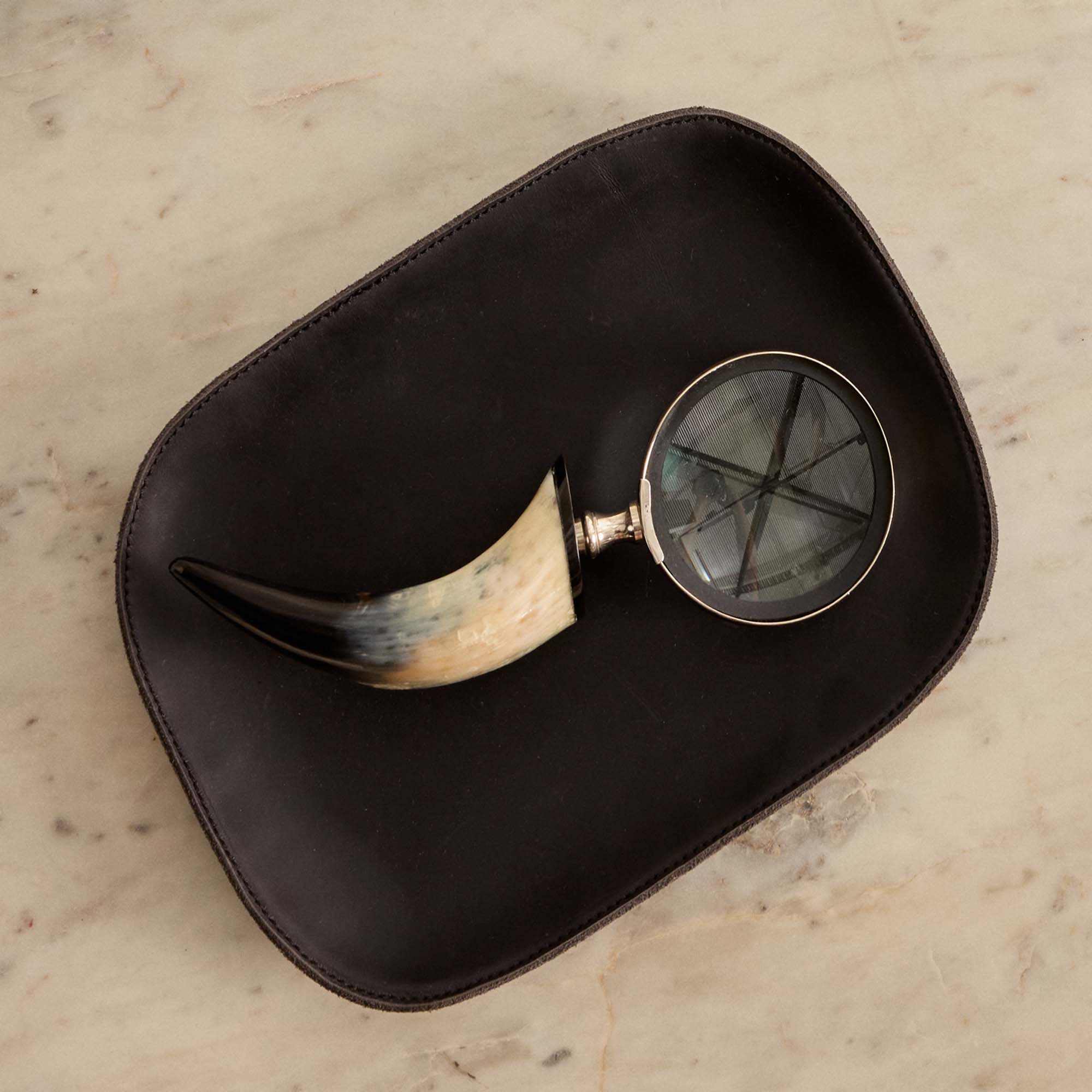 Avada Horn Magnifying Glass | Natural Horn & Nickel - Image 3