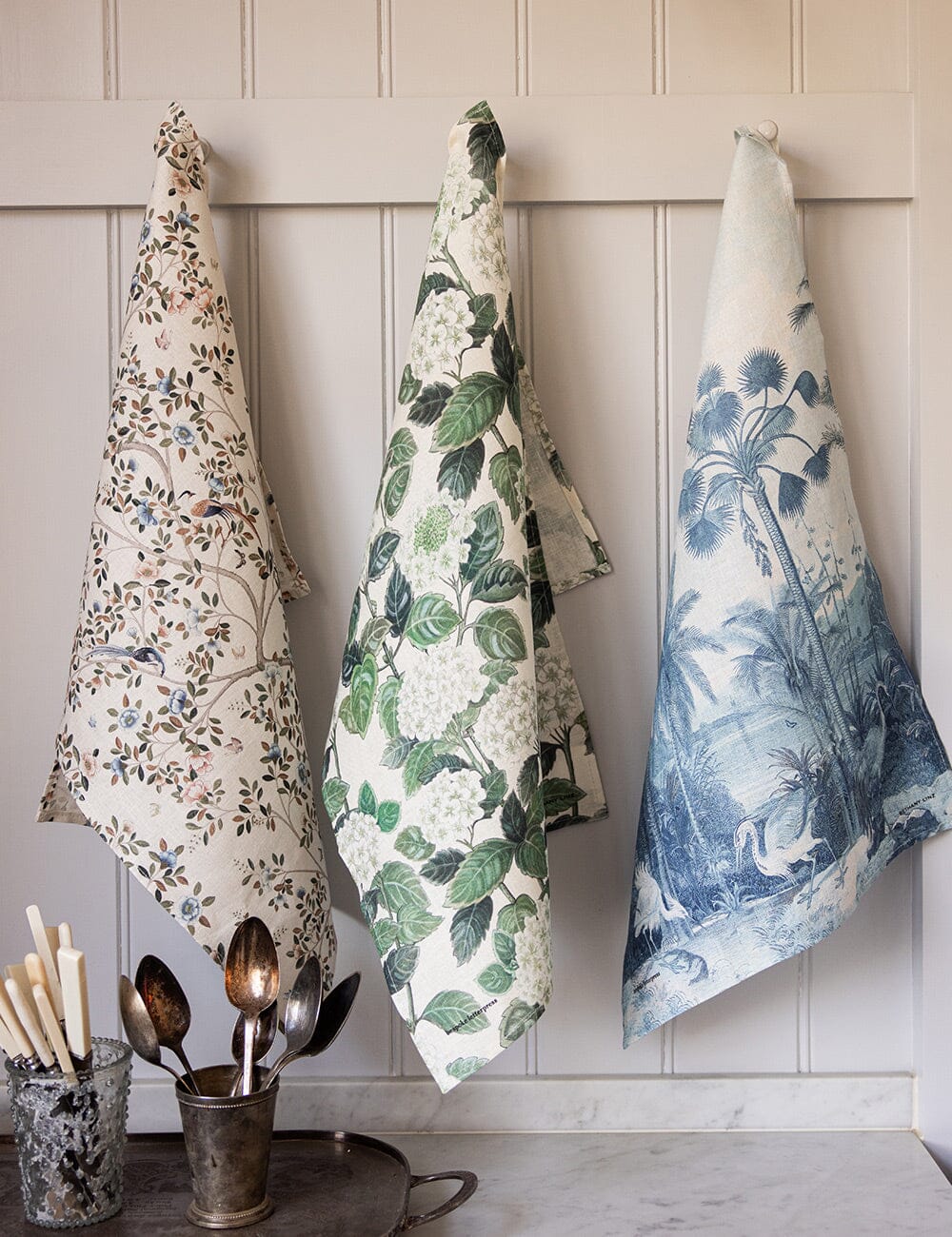 Camellia Tree 100% Linen Tea Towel - Image 5