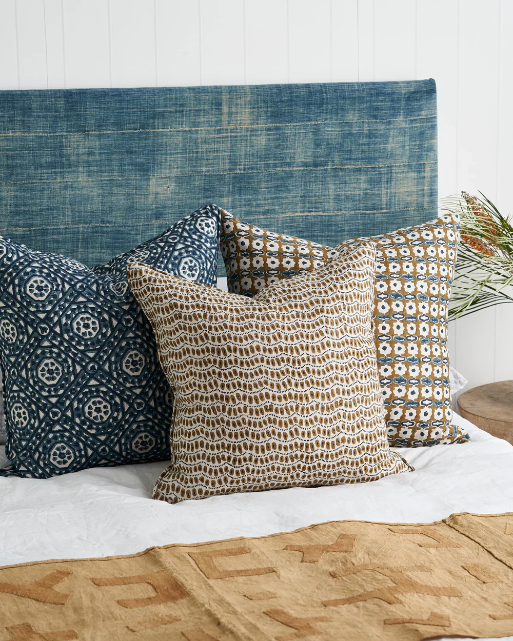 Jaisalmer Denim Linen Cushion - Image 3