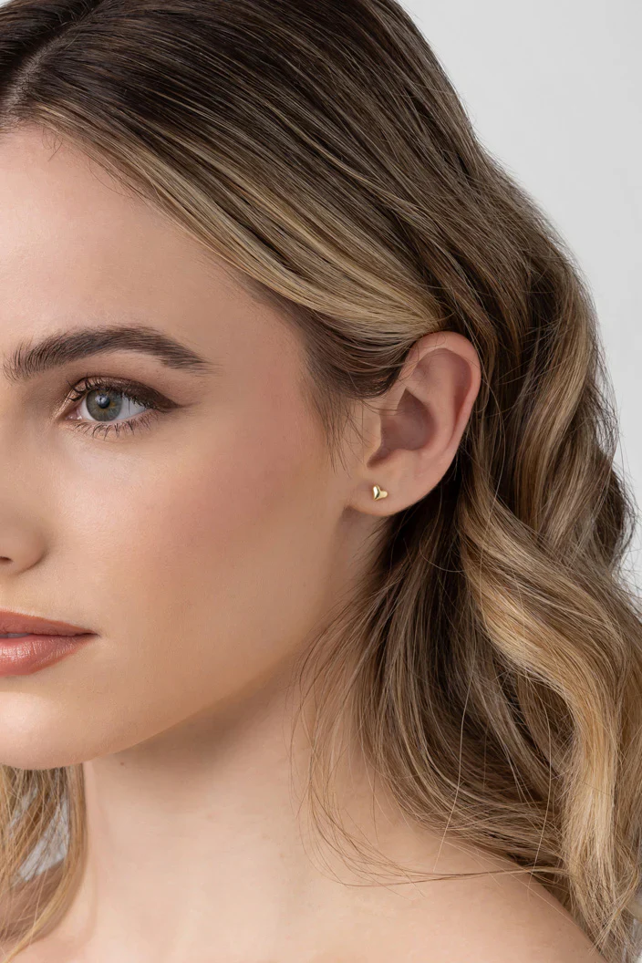 Mariel Silver Heart Earring - Image 2