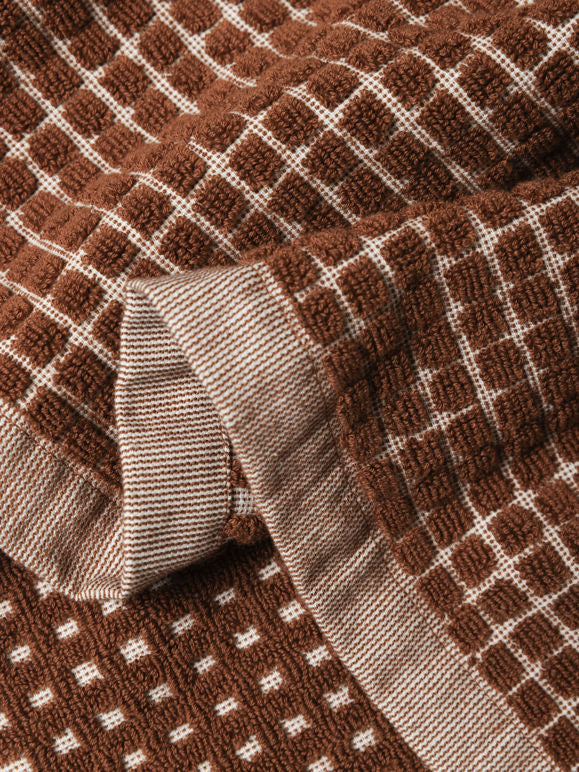 Nero Cotton Hand Towel | Paprika/Cream - Image 4