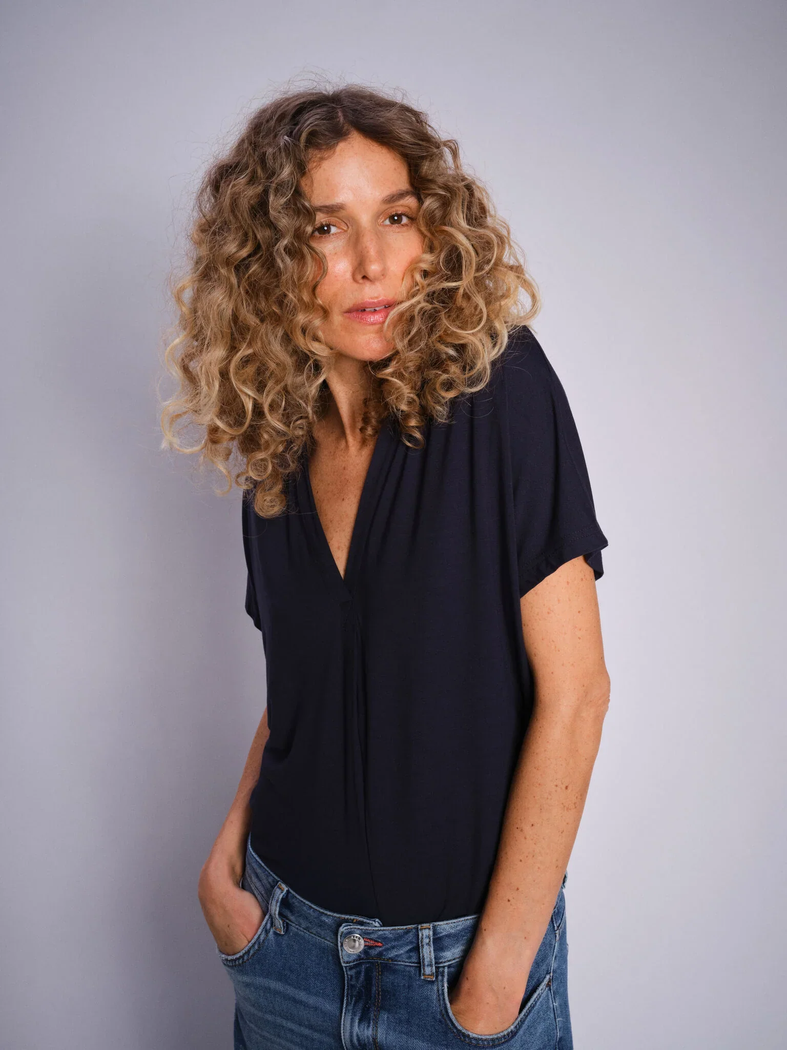 Shira Tee | Salute Navy - Image 2