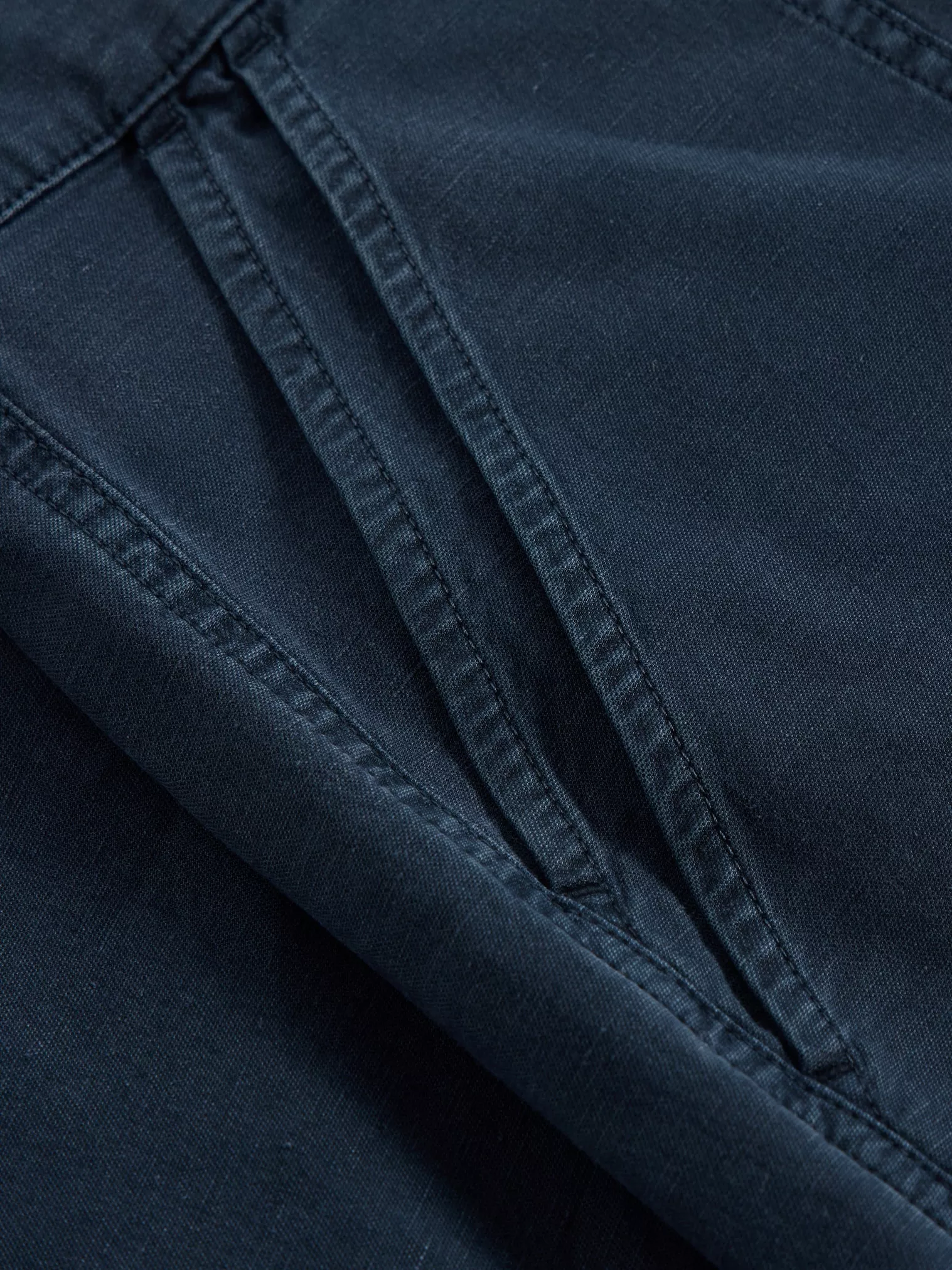 Twister Chino Trouser | Dark Navy - Image 6